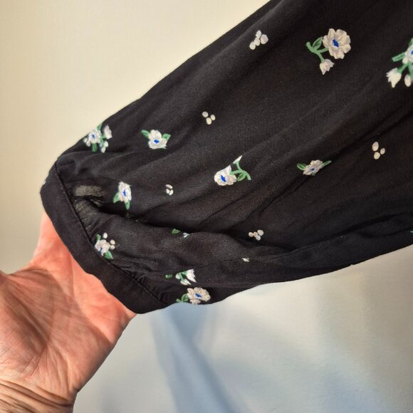 NWT Old Navy Black Floral Print Dress with Ruffle Hem Plus Size 4X - Picture 5 of 9